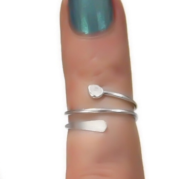 Sterling Silver Midi/Knuckle Ring - Picture 2 of 8